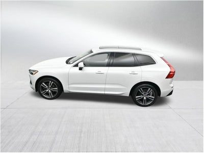 2018 Volvo XC60 Momentum