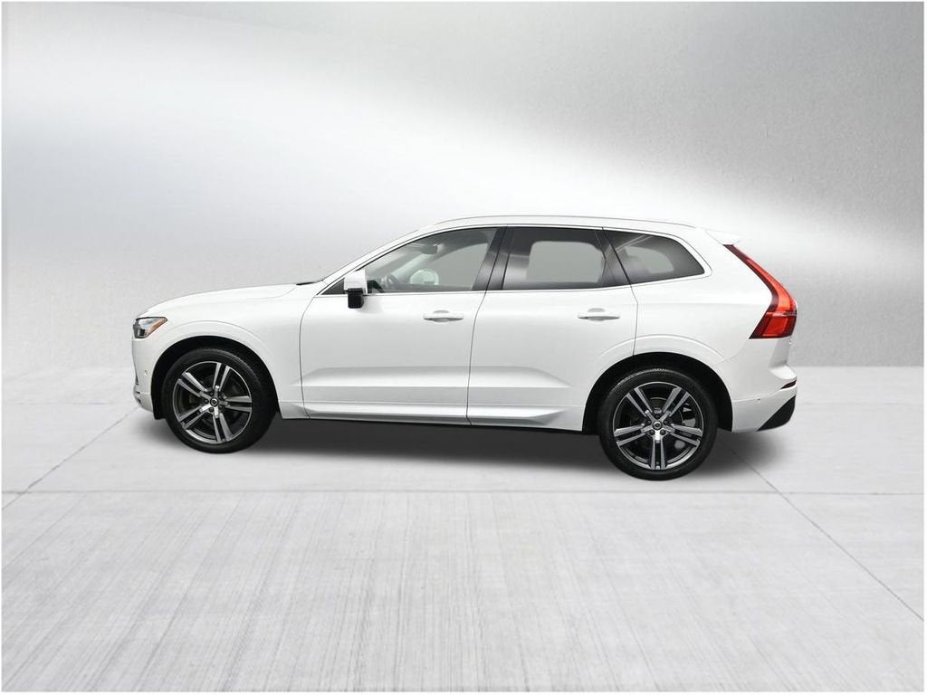 2018 Volvo XC60 Momentum