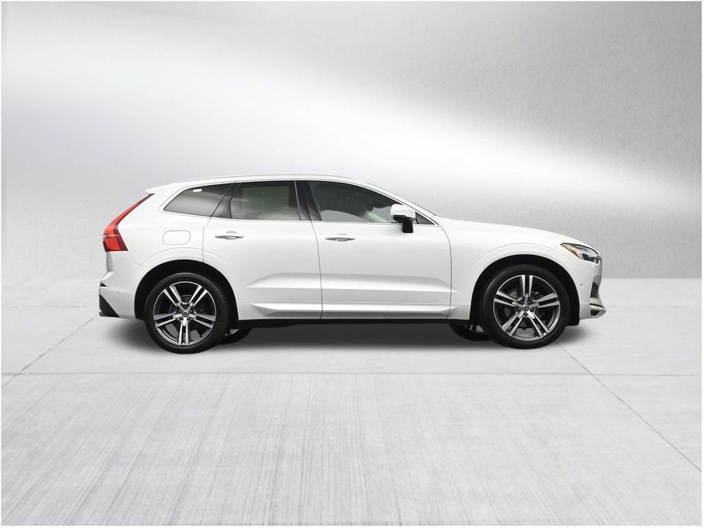 2018 Volvo XC60 Momentum