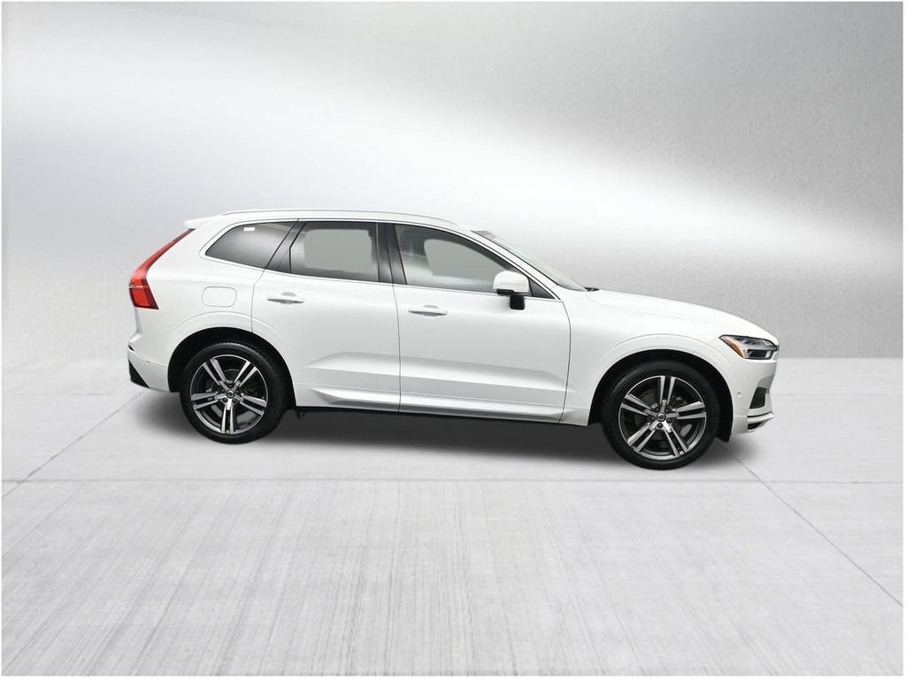 2018 Volvo XC60 Momentum