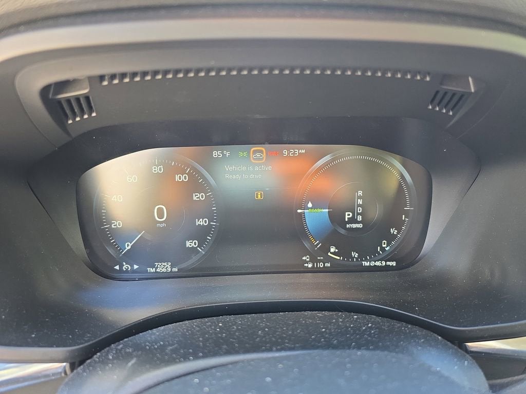 2019 Volvo XC60 Momentum