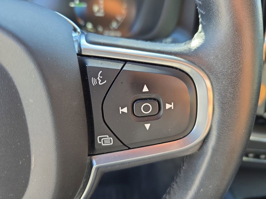 2019 Volvo XC60 Momentum