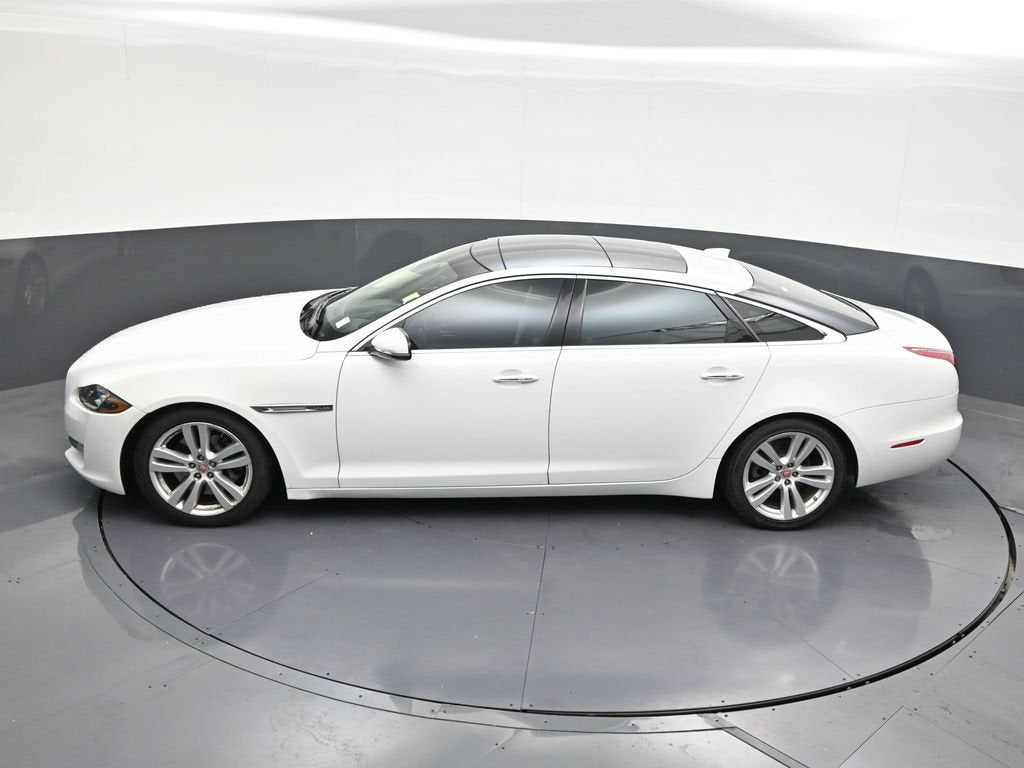 2016 Jaguar XJ XJL Portfolio