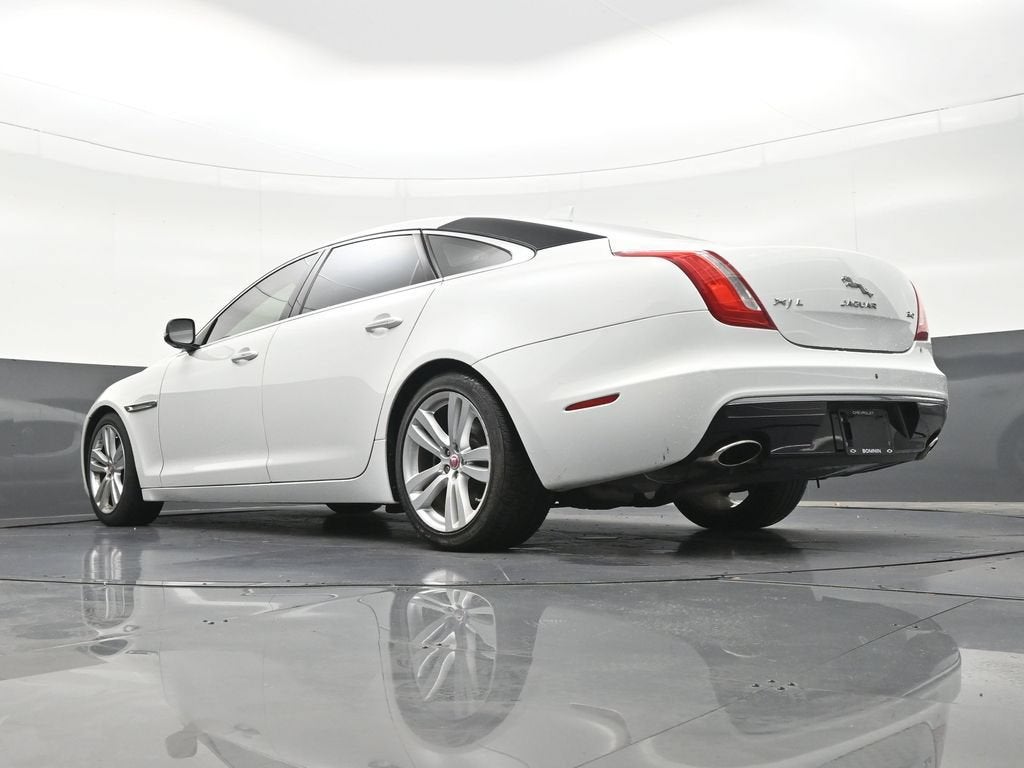2016 Jaguar XJ XJL Portfolio