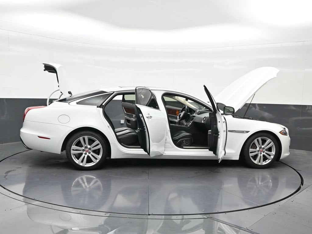 2016 Jaguar XJ XJL Portfolio