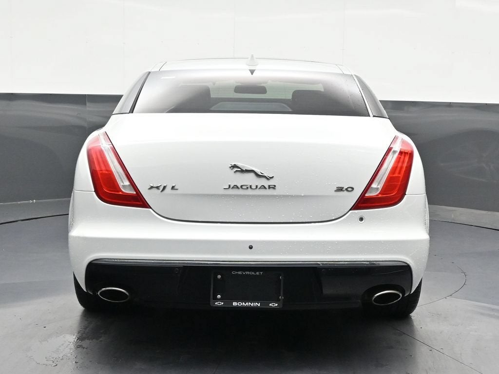 2016 Jaguar XJ XJL Portfolio