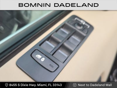 2023 Land Rover Discovery Sport SE