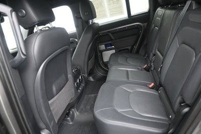 2024 Land Rover Defender X-Dynamic SE