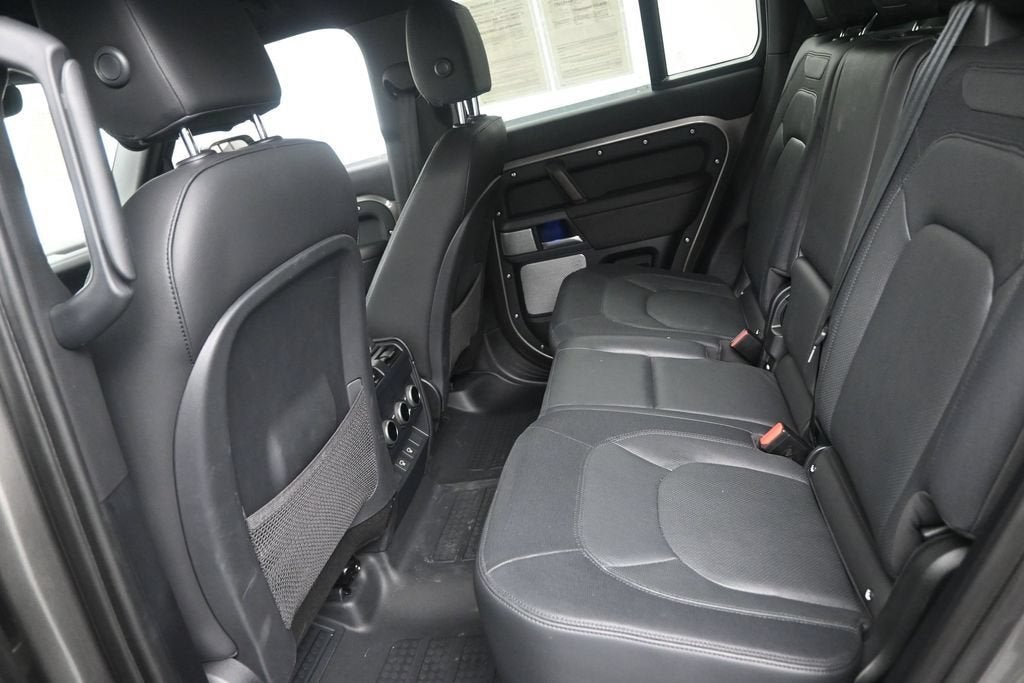2024 Land Rover Defender X-Dynamic SE