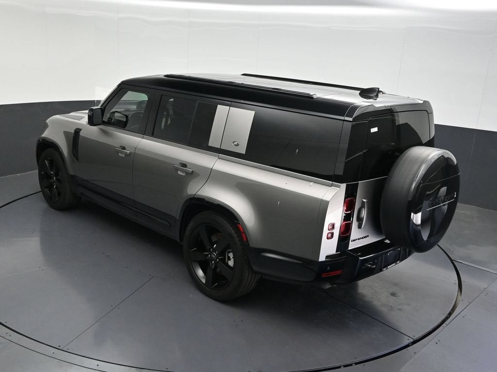 2024 Land Rover Defender X-Dynamic SE