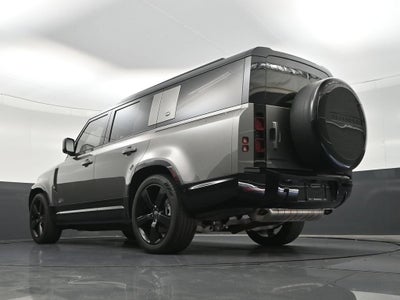 2024 Land Rover Defender X-Dynamic SE