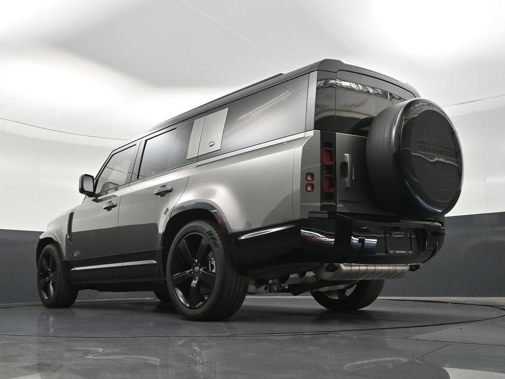 2024 Land Rover Defender X-Dynamic SE