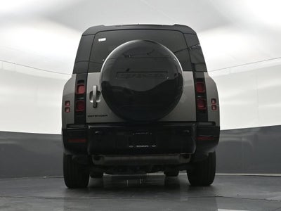 2024 Land Rover Defender X-Dynamic SE