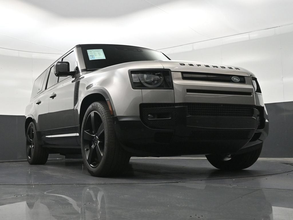 2024 Land Rover Defender X-Dynamic SE