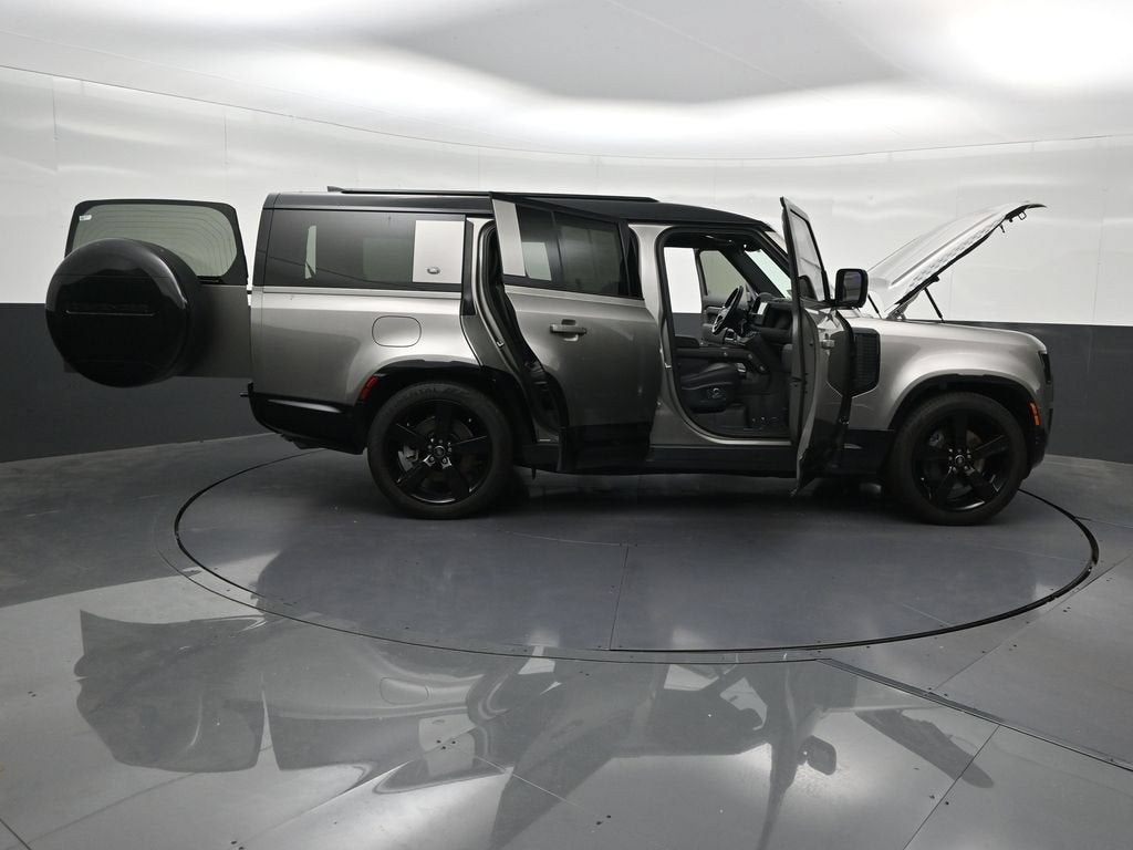 2024 Land Rover Defender X-Dynamic SE