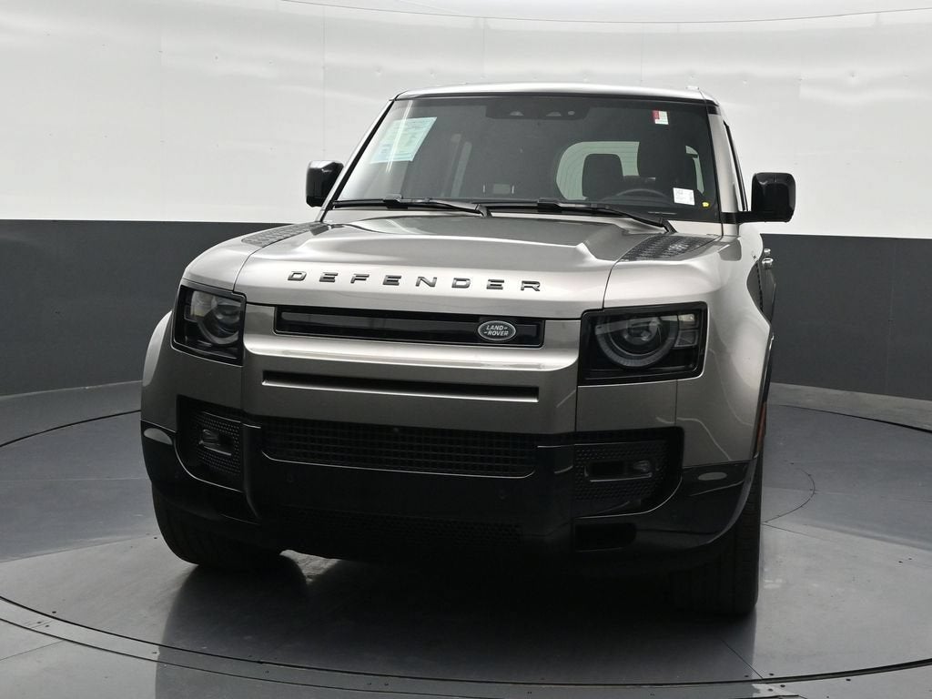 2024 Land Rover Defender X-Dynamic SE