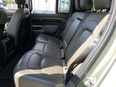 2020 Land Rover Defender SE