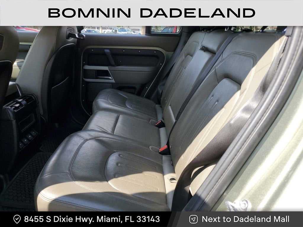 2020 Land Rover Defender SE