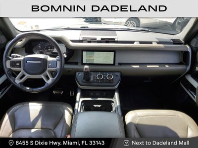 2020 Land Rover Defender SE