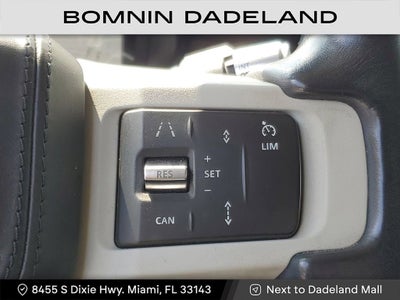 2020 Land Rover Defender SE