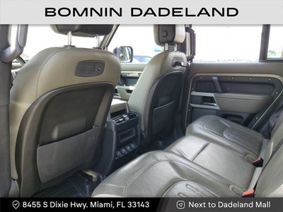 2020 Land Rover Defender SE