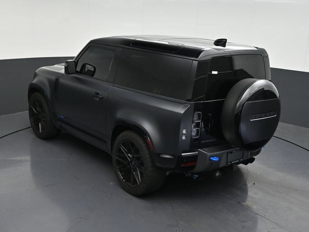 2023 Land Rover Defender V8