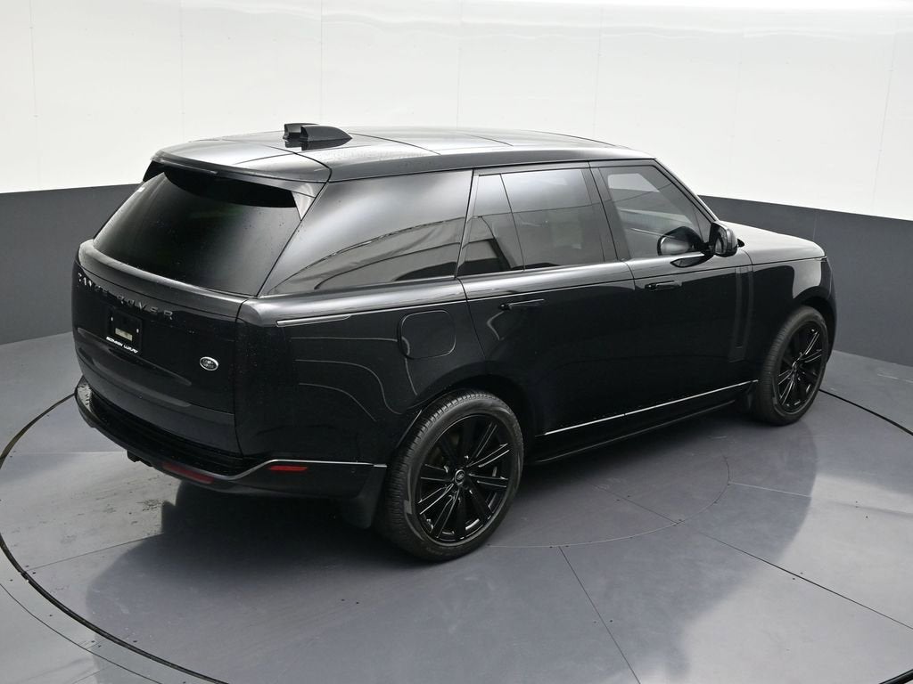 2023 Land Rover Range Rover SE