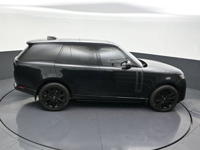 2023 Land Rover Range Rover SE