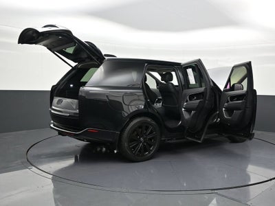 2023 Land Rover Range Rover SE