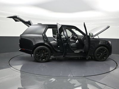 2023 Land Rover Range Rover SE