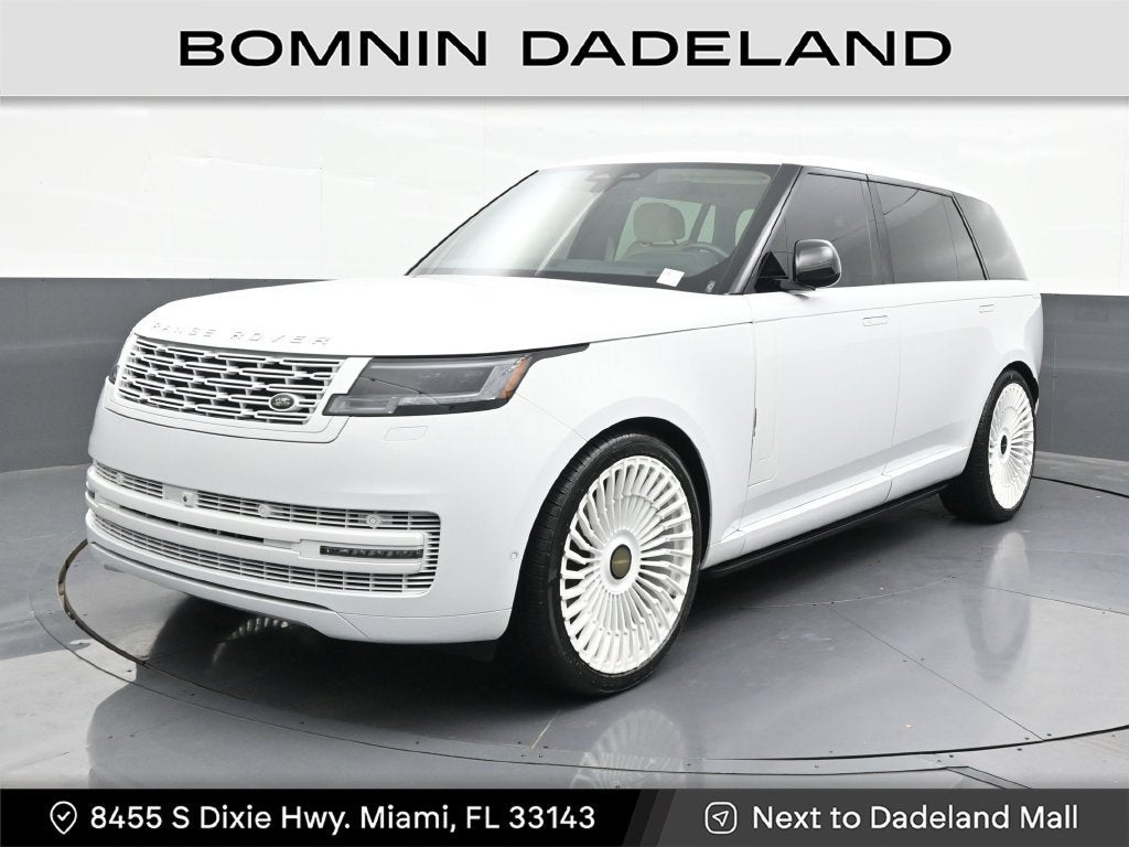 2024 Land Rover Range Rover SE