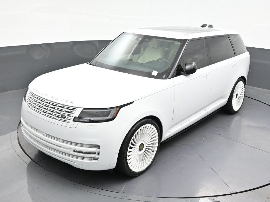 2024 Land Rover Range Rover SE