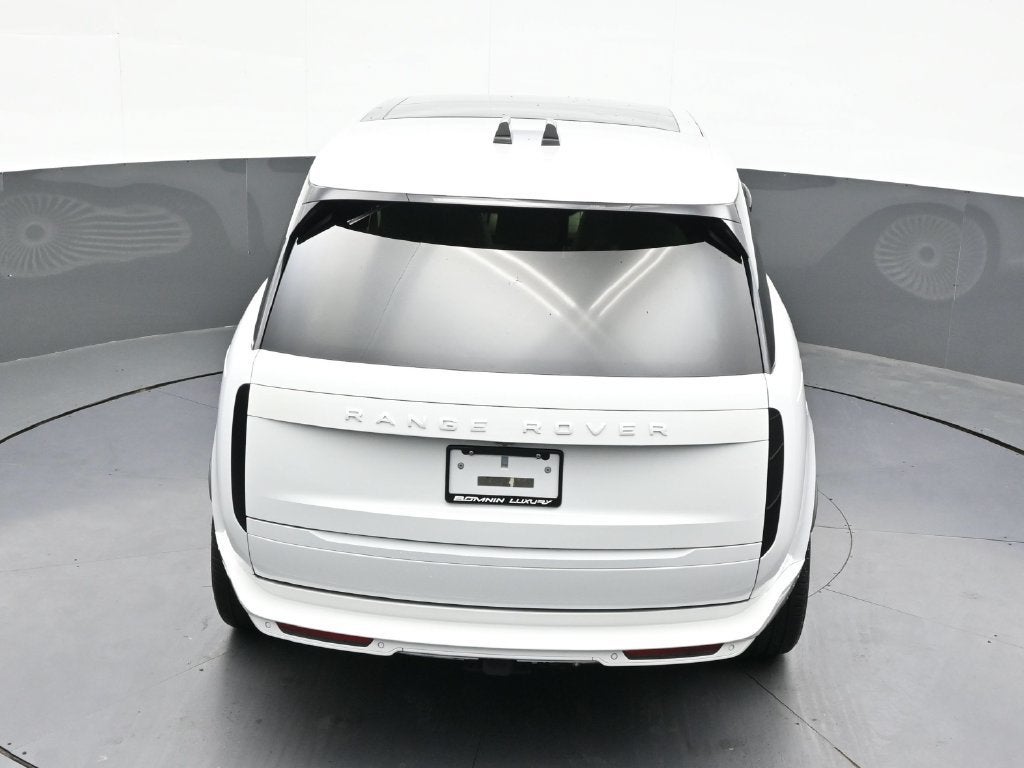 2024 Land Rover Range Rover SE