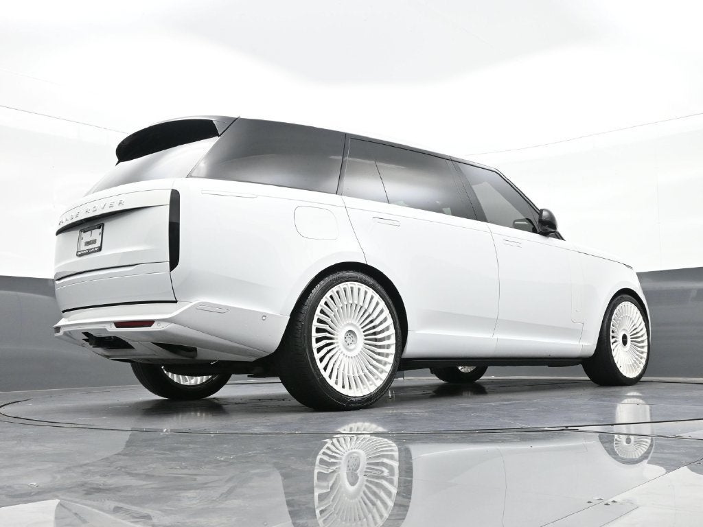 2024 Land Rover Range Rover SE