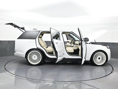 2024 Land Rover Range Rover SE