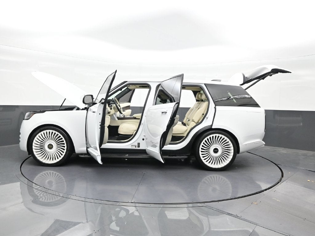 2024 Land Rover Range Rover SE