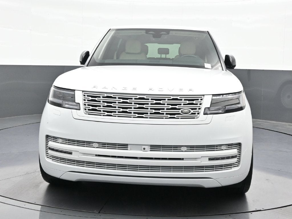 2024 Land Rover Range Rover SE