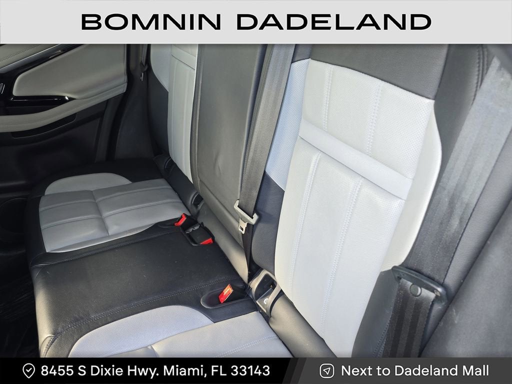 2020 Land Rover Range Rover Evoque R-Dynamic SE