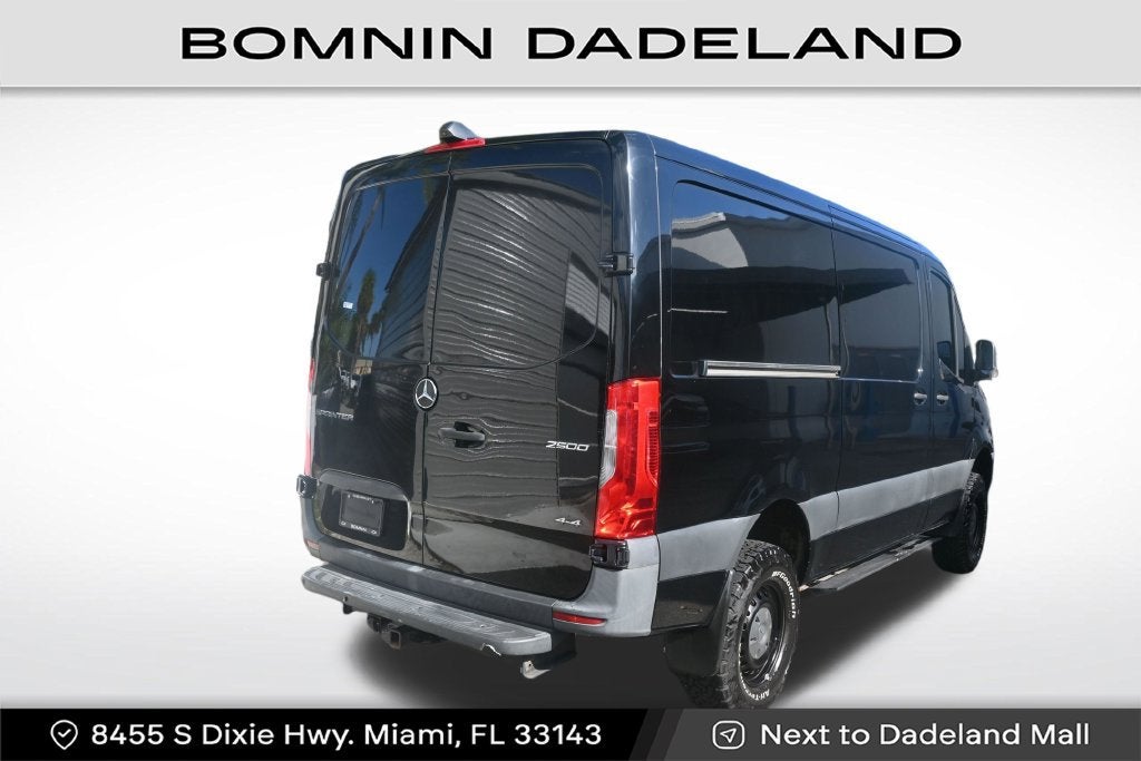 2020 Mercedes-Benz Sprinter Van 2500 STANDARD ROO