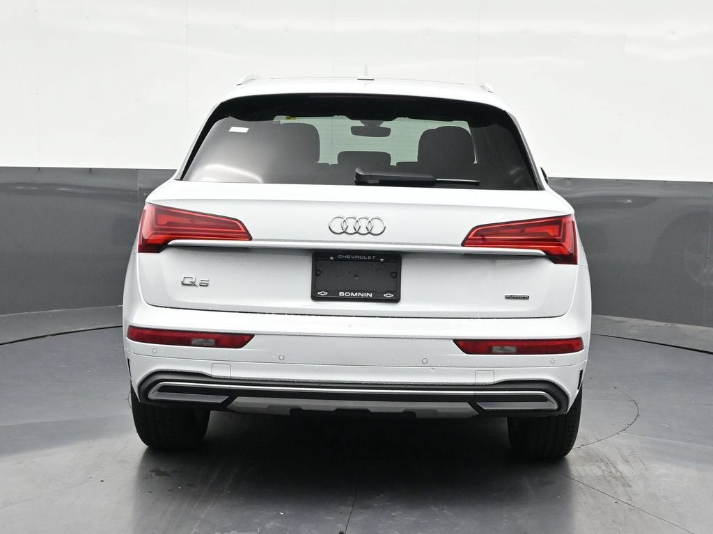 2022 Audi Q5 Premium 40 TFSI quattro S tronic