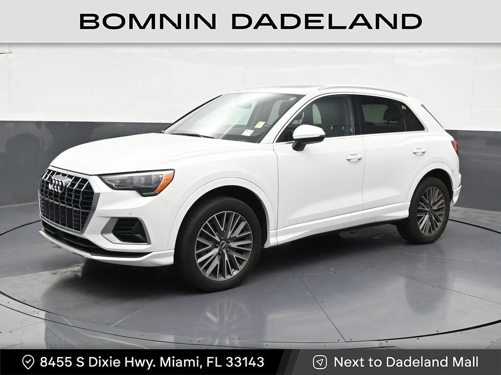 2022 Audi Q3 Premium 40 TFSI quattro Tiptronic