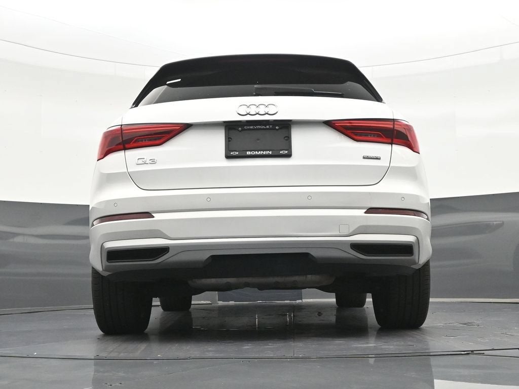 2022 Audi Q3 Premium 40 TFSI quattro Tiptronic