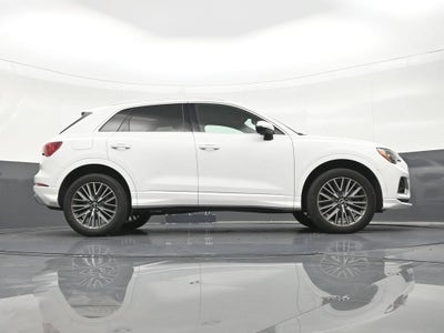 2022 Audi Q3 Premium 40 TFSI quattro Tiptronic