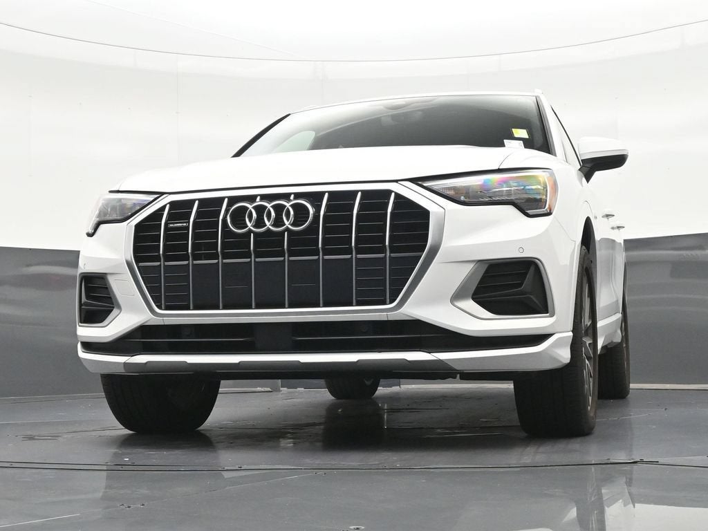 2022 Audi Q3 Premium 40 TFSI quattro Tiptronic