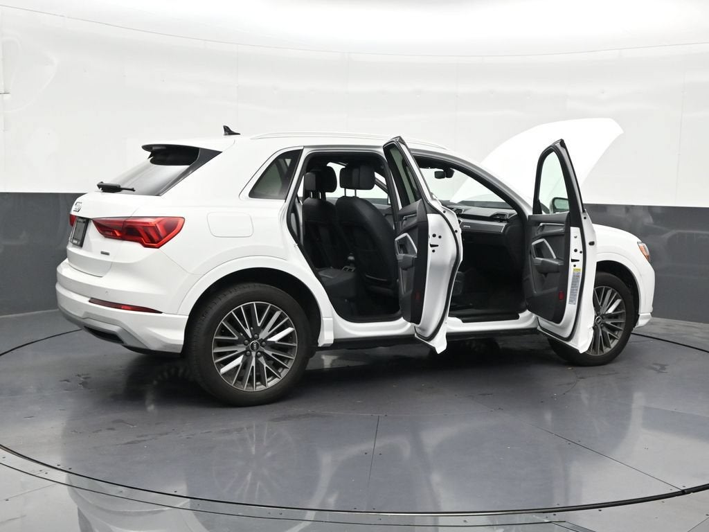 2022 Audi Q3 Premium 40 TFSI quattro Tiptronic