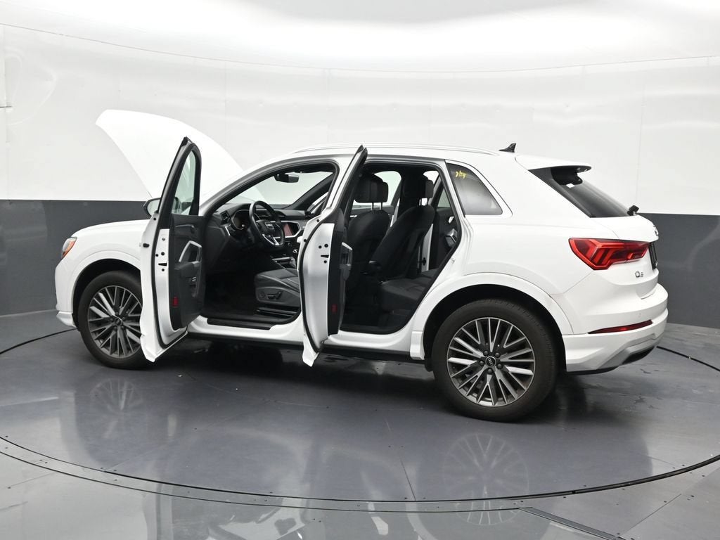 2022 Audi Q3 Premium 40 TFSI quattro Tiptronic
