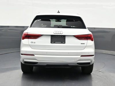 2022 Audi Q3 Premium 40 TFSI quattro Tiptronic