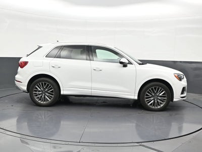 2022 Audi Q3 Premium 40 TFSI quattro Tiptronic