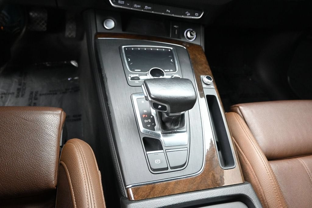 2020 Audi Q5 Premium Plus