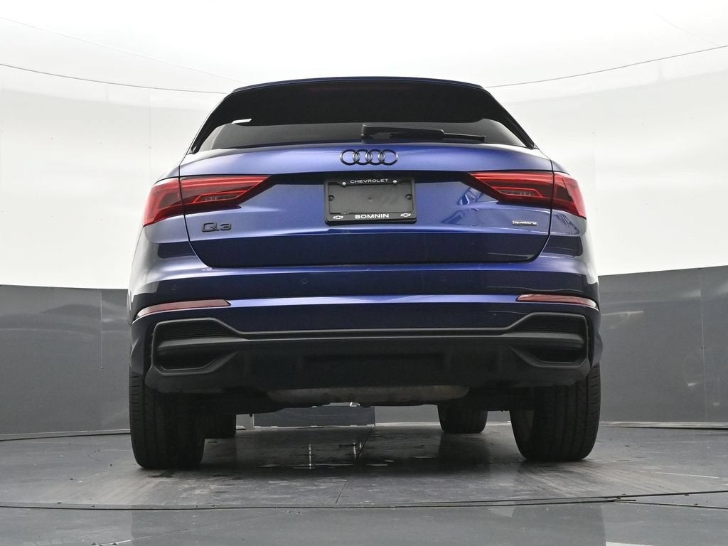 2021 Audi Q3 Premium 45 TFSI S line quattro Tiptronic